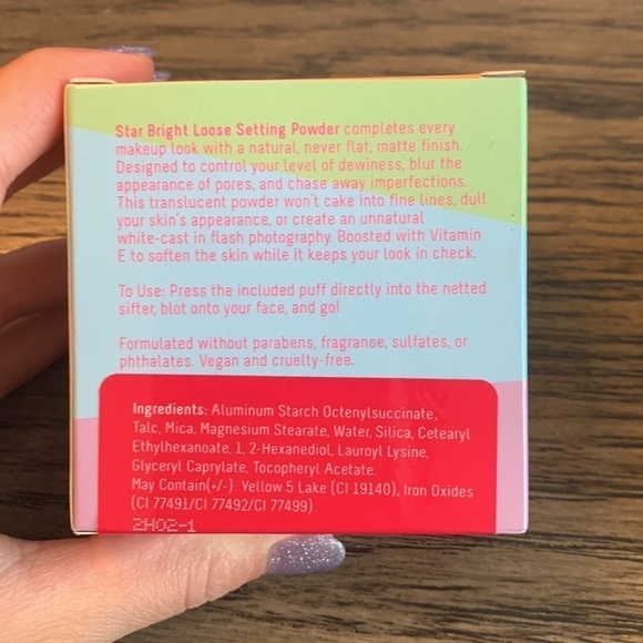 HALF CAKED Star Bright Loose Setting Powder - Picture 5 of 5